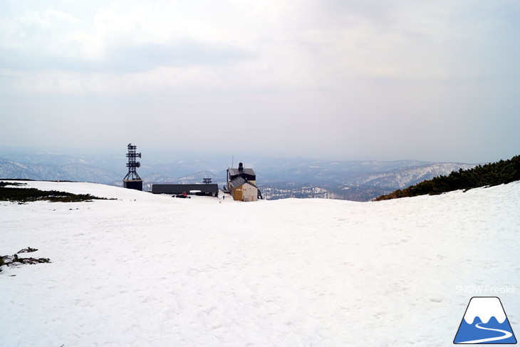 大雪山旭岳ロープウェイスキー場 5月13日まで冬季営業延長決定!!